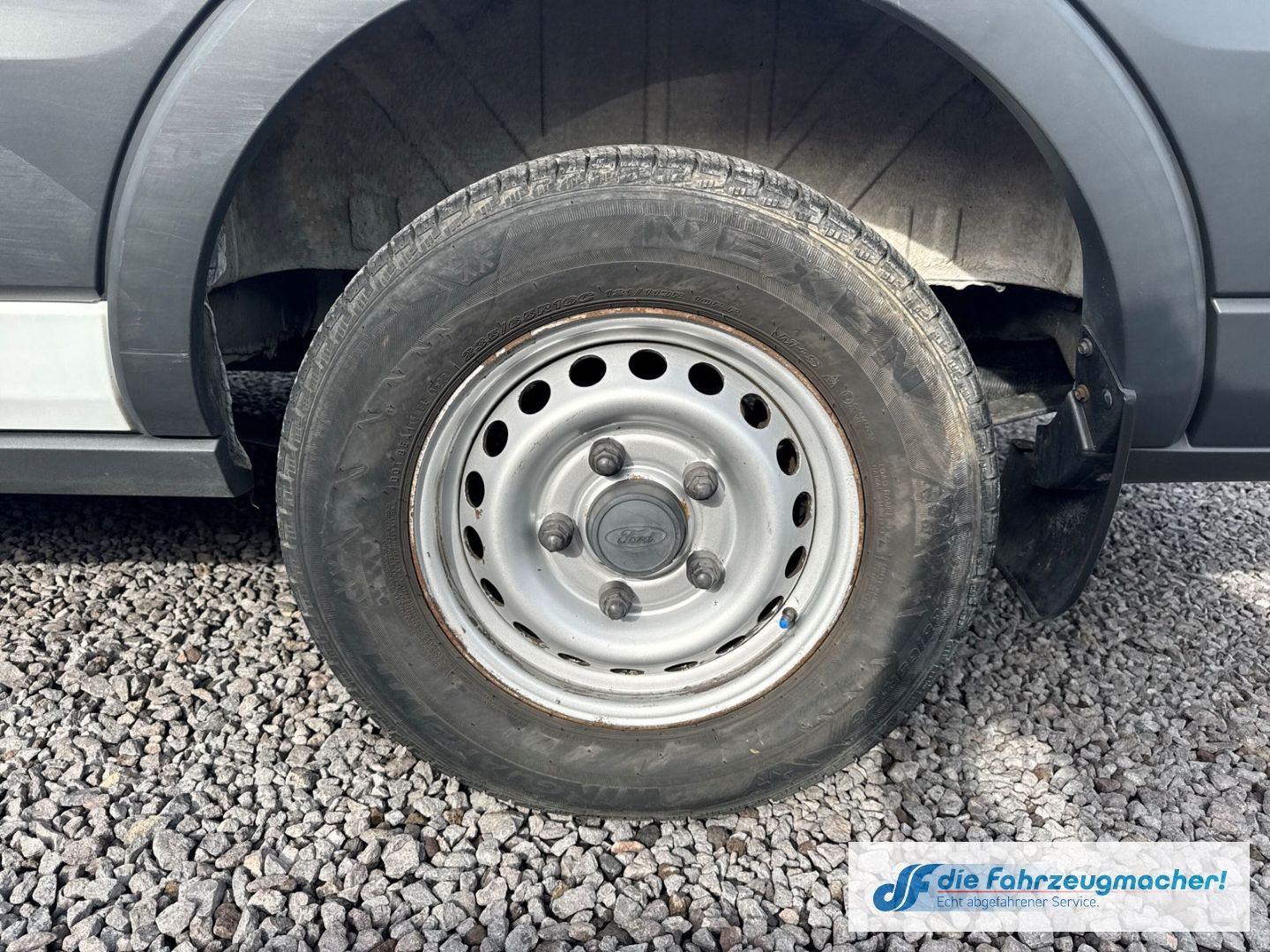 Fahrzeugabbildung Ford Transit Kombi 350 L3 Trend 2.2 TDCi DPF *1683 *K
