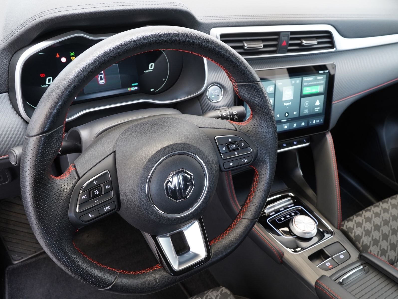 Fahrzeugabbildung MG ZS EV Standard Range Comfort MG-PILOT/LED/ACC