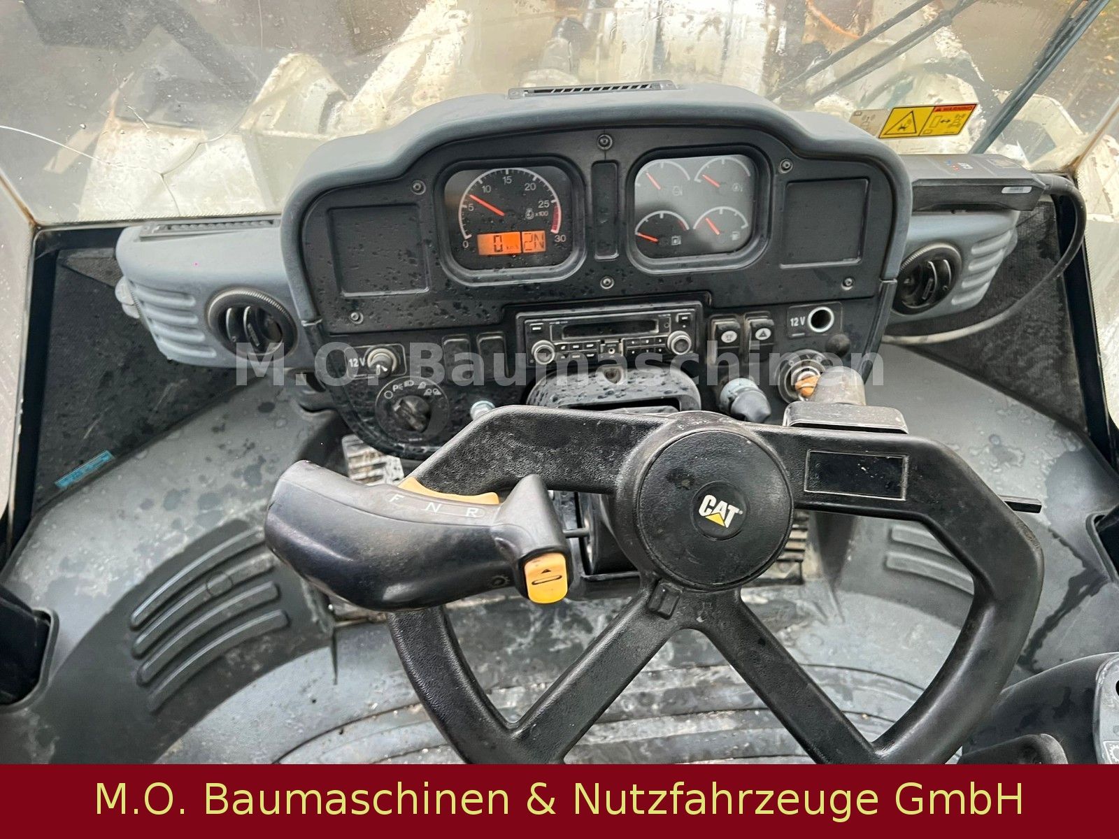 Fahrzeugabbildung CAT 966 H / AC / ZSA / Waage / Half Steering