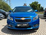 Chevrolet Cruze LT 1.8 TÜV NEU ( wenige KM ) 1Hand - Chevrolet Cruze aus 2011
