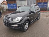 Ssangyong REXTON Rexton W Sapphire 4WD - schwarze Ssangyong REXTON