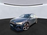 Audi Q8 Sportback e-tron 55 quattro S line Matrix AHK - blaue Audi Q8 e-tron