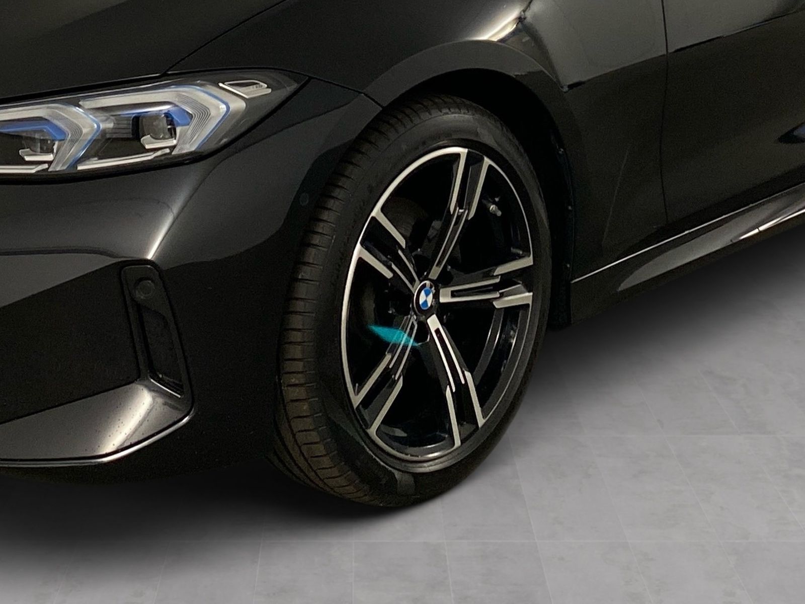 BMW 320 - Bild 8