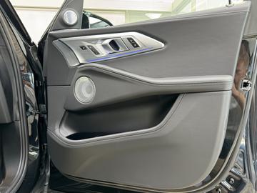صورة مصغرة 36 لـ 2026 BMW XM