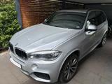 BMW X5 xDrive30d M Sport Pano HUD HiFi Bremsen neu  - BMW X5: Xdrive 30d