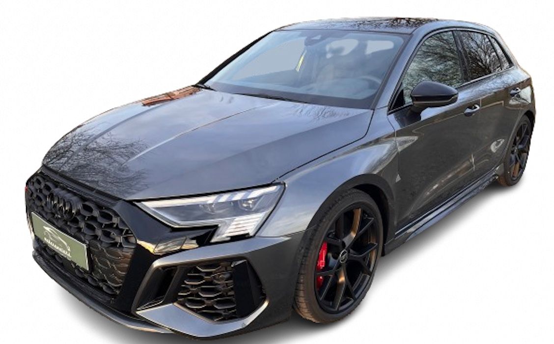 AUDI RS 3 Sportback Carbon brakes + RS Dyn.Plus + Mem
