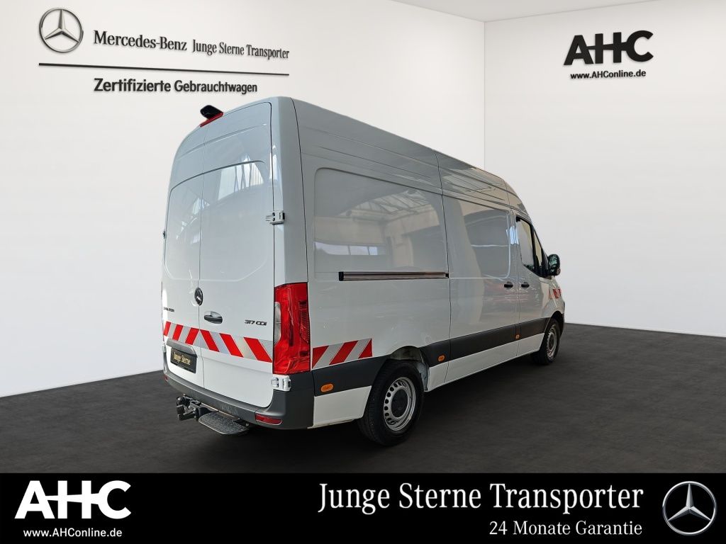 Fahrzeugabbildung Mercedes-Benz Sprinter 317 Kasten PRO L2H2 3,5tAHK STHZ Regale