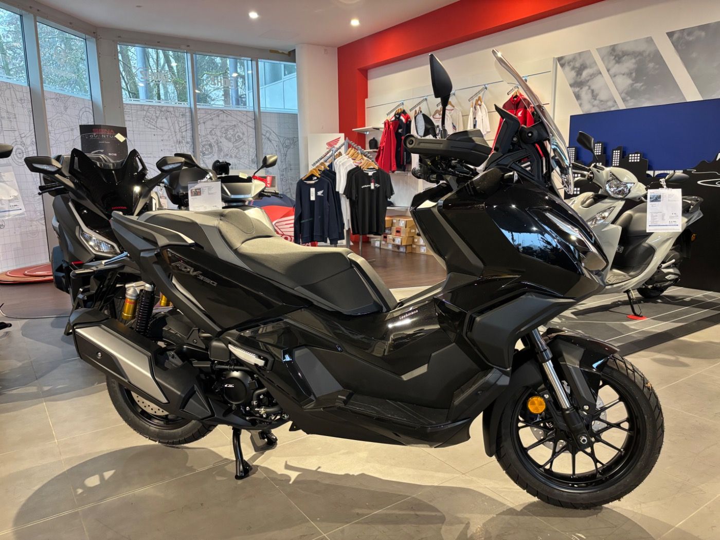 Fahrzeugabbildung Honda ADV 350 2025 6 Jahre Garantie, Tageszulassung