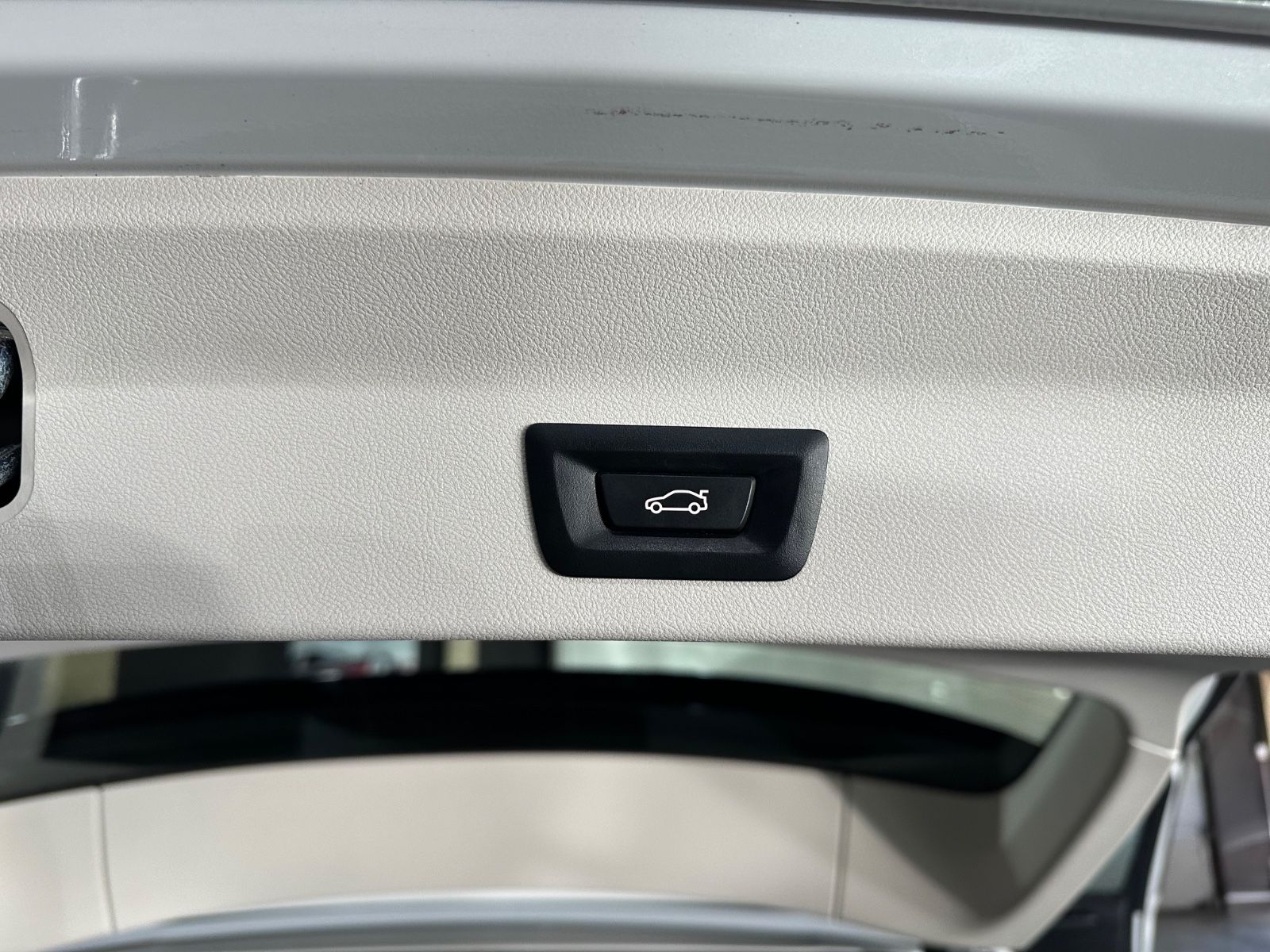 BMW X3 xDrive 20 d / KAMERA /LEDER / Sitzklima / LED foto 25
