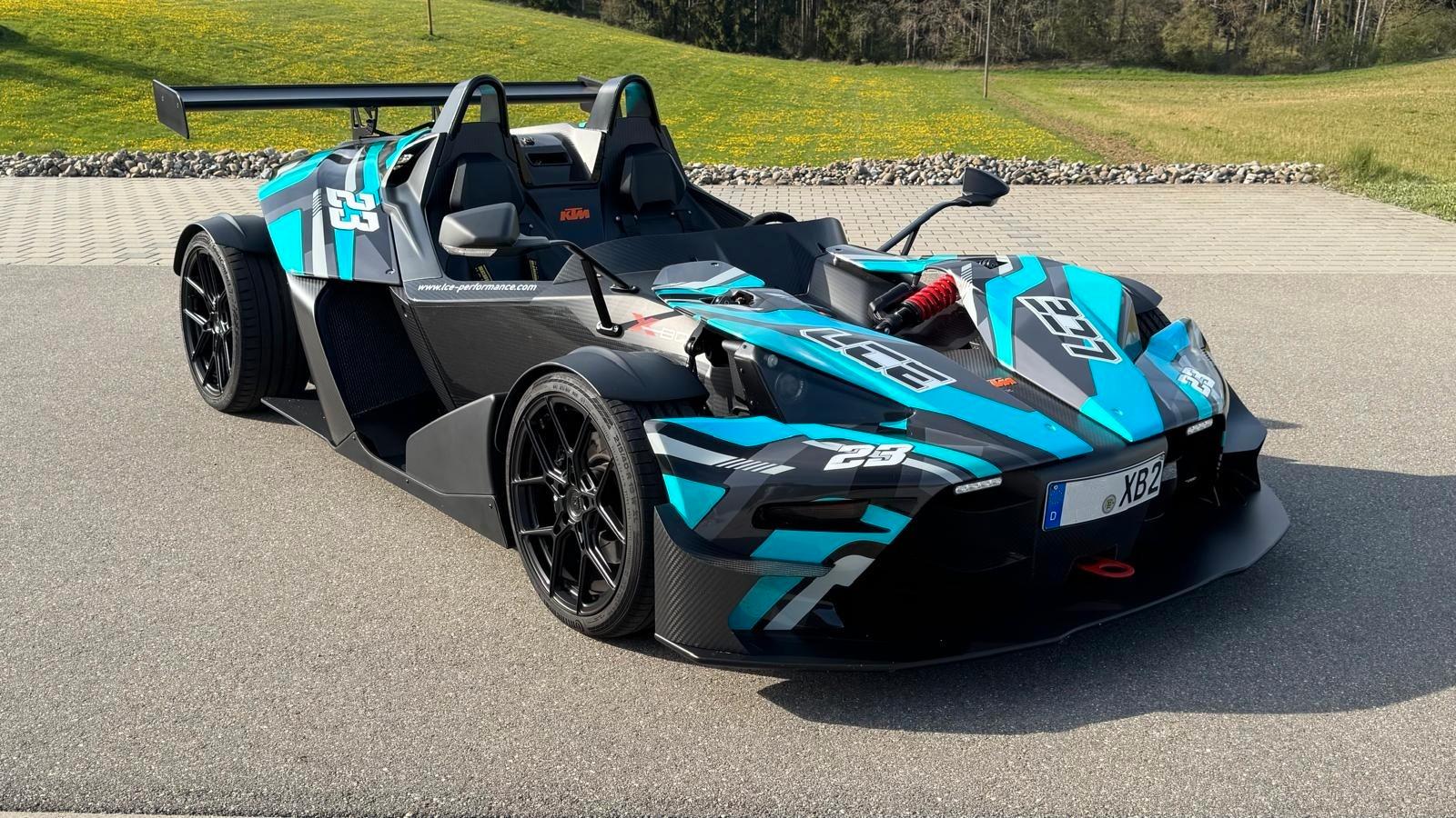 KTM X-BOW R / neuwertig / 400PS / Viel Ausstattung