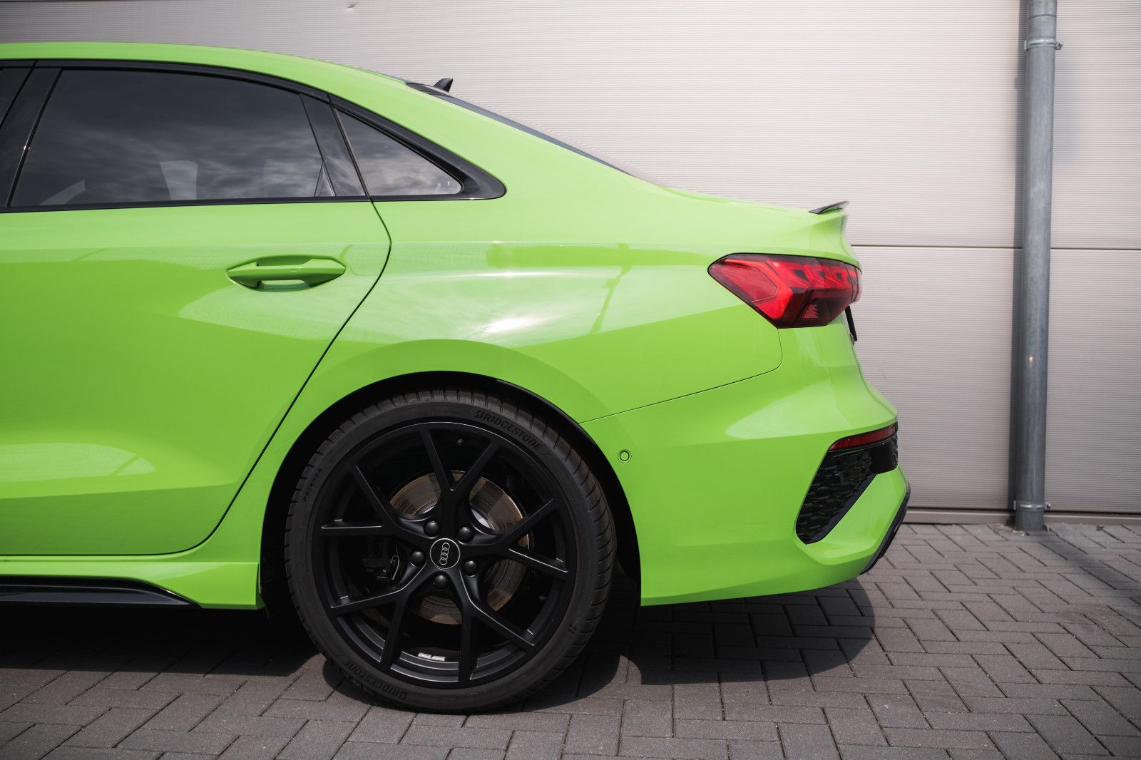 Fahrzeugabbildung Audi RS 3 Lim. 2.5 TFSI quattro-Sportabgas-Kamera
