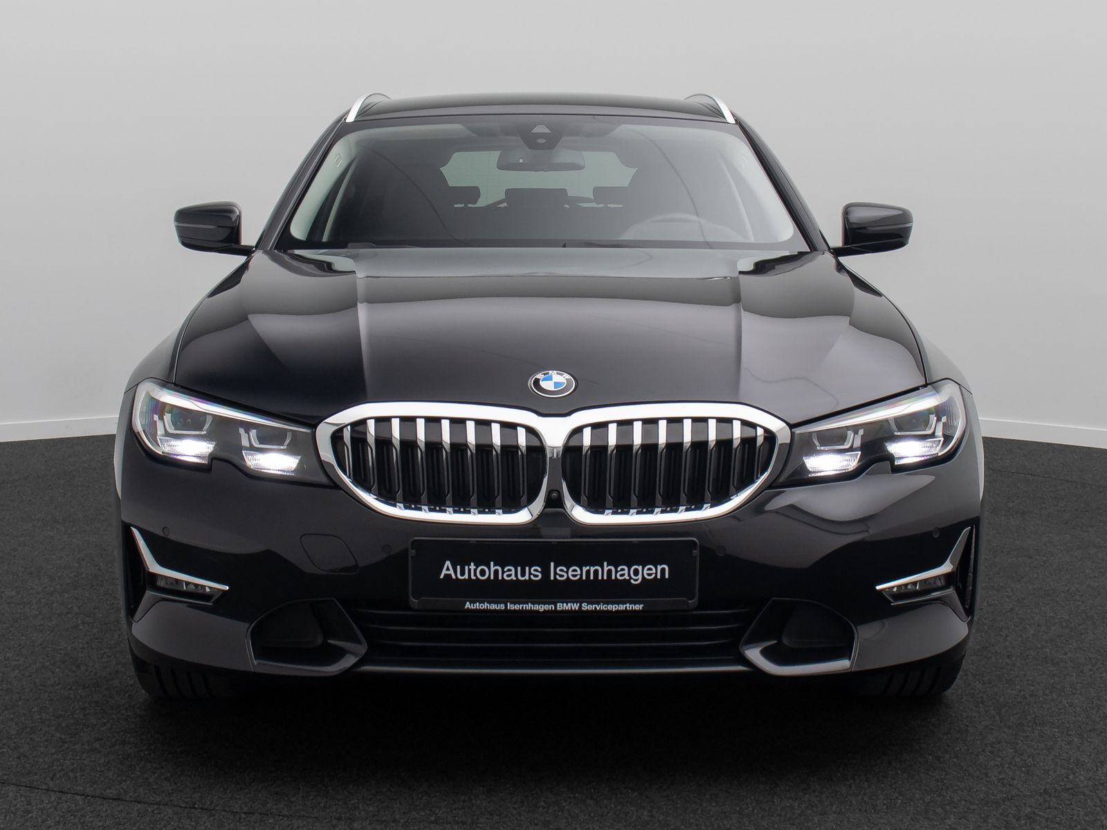 Fahrzeugabbildung BMW 330i xD Luxury Line HUD DAB Komfort 360&deg; Leder