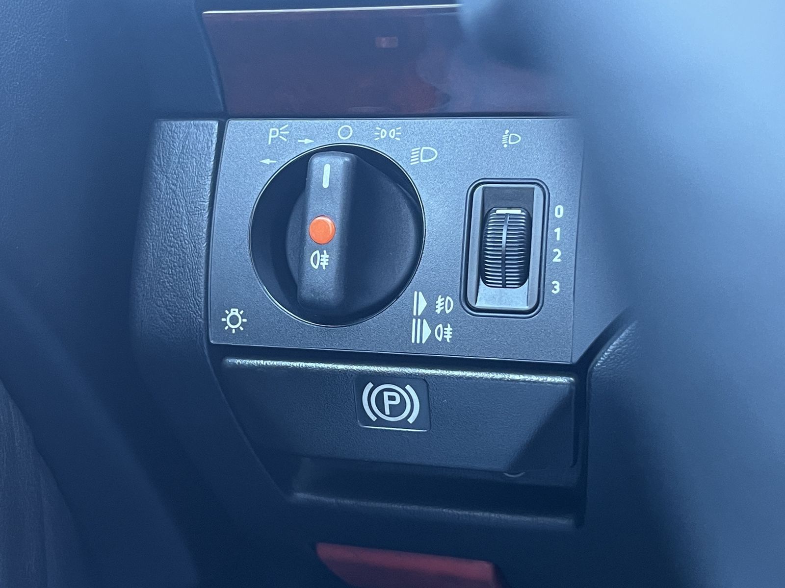 Fahrzeugabbildung Mercedes-Benz E 500 TOP ZUSTAND**SAMMLERFAHRZEUG**