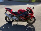 Honda CBR 900RR SC50 Fireblade - HONDA FIREBLADE SC50
