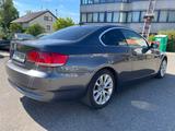 BMW 330xi Coupé - - BMW 330 aus 2007: Coupe