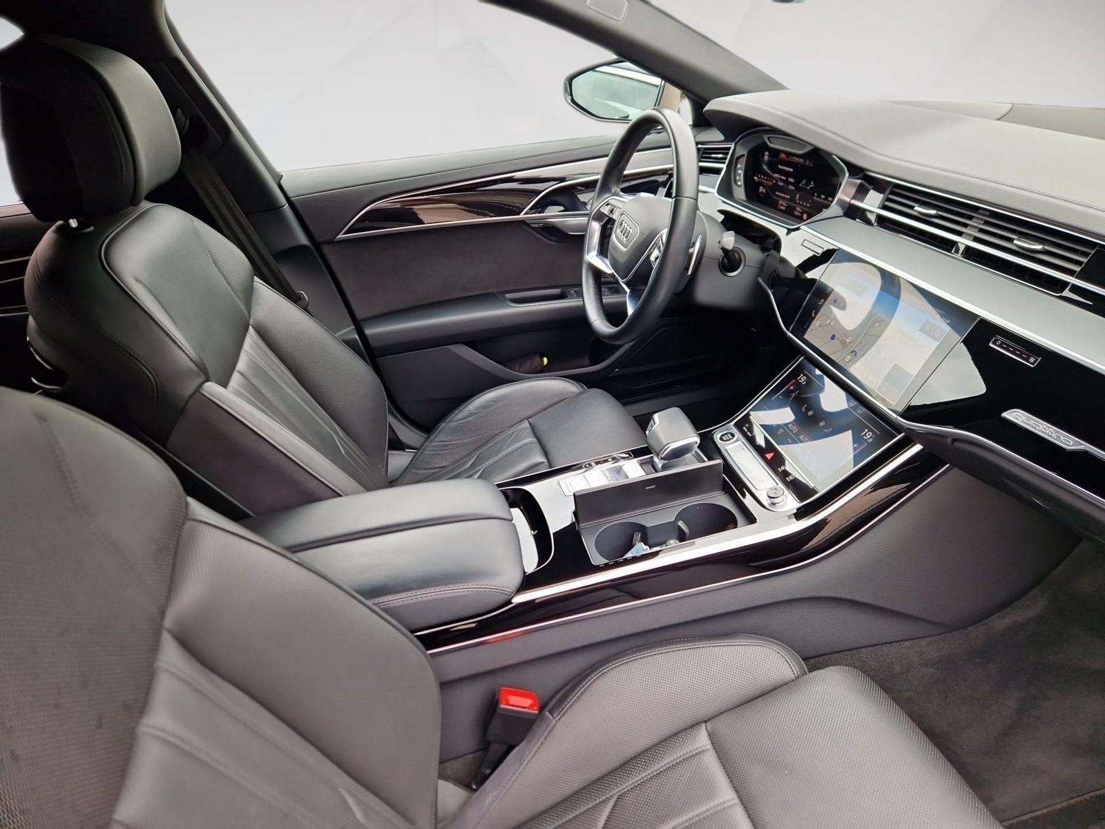 Audi A8 - Bild 9