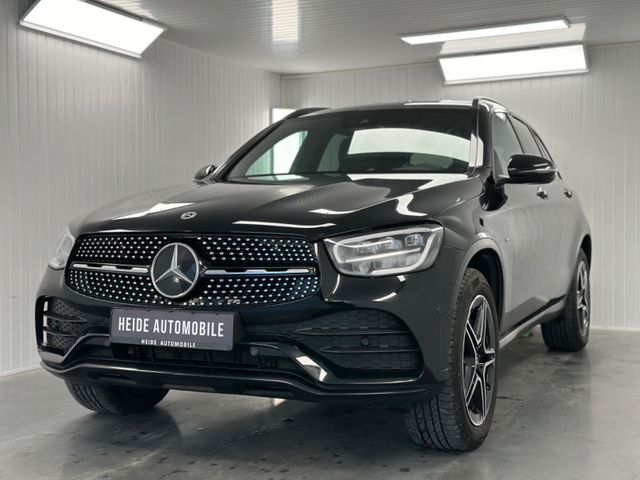 Mercedes-Benz GLC 300 de 4Matic AMG Line AHK Kamera LED Leder