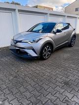 Toyota C-HR Hybrid Team D 2.0/Kamera/Sitzh... - Toyota C-HR Gebrauchtwagen in Köln