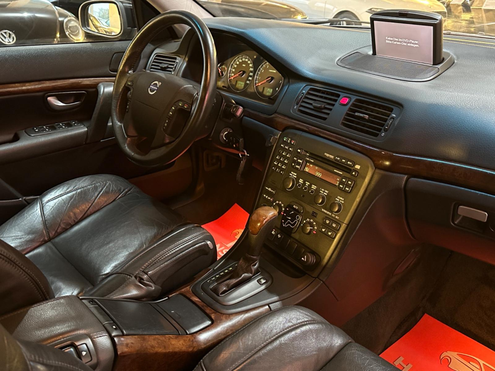 Volvo S80 2.4 5 cylindres 170 ch – BVA – Cuir – Xenon – 134 865 km