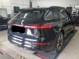 Audi Q8 e-tron quattro advanced *AHK*KAMERA*BLACKSTYL - Audi Q8 e-tron Gebrauchtwagen