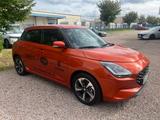 Suzuki SWIFT COMFORT+ HYBRID - Suzuki Swift: Orange
