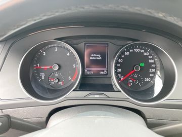 Volkswagen Passat Variant - 9