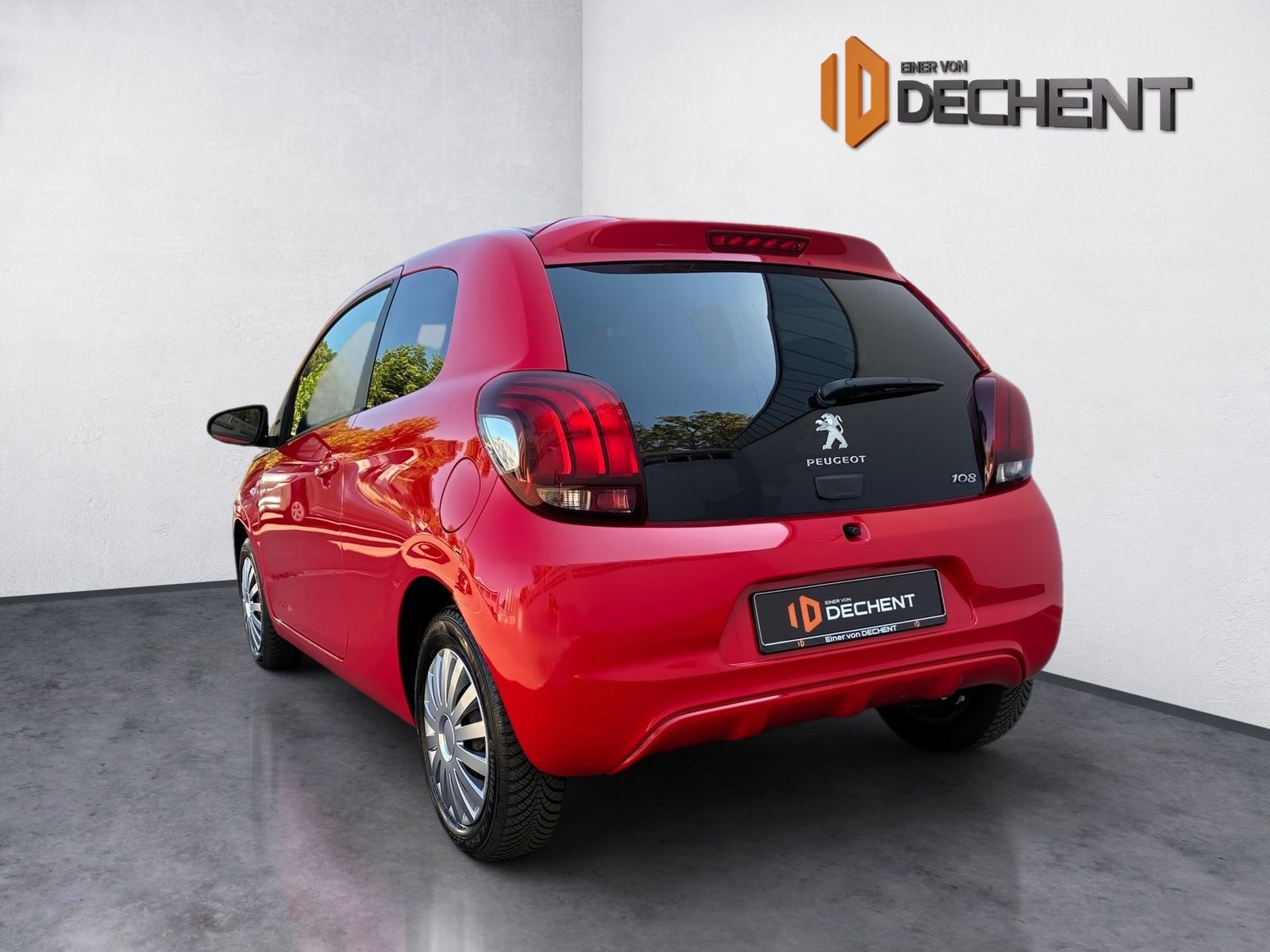 Fahrzeugabbildung Peugeot 108 1.0 VTi Style Klima,Radio,Allwetterreifen