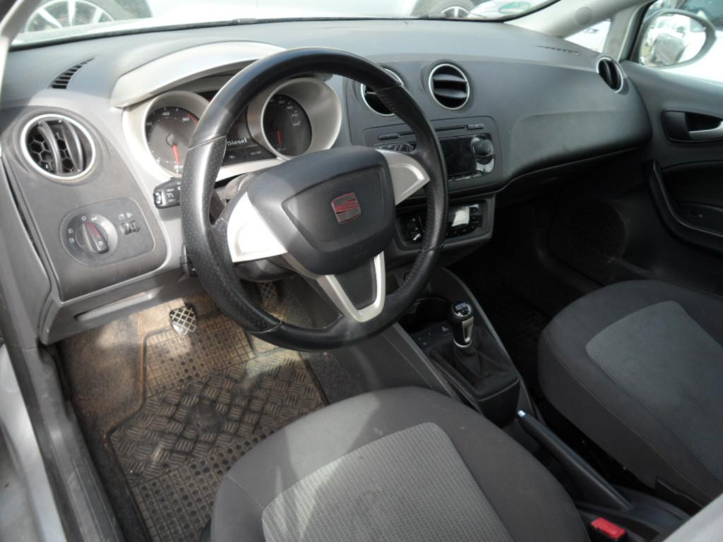 Seat Ibiza 2011 — photo 10