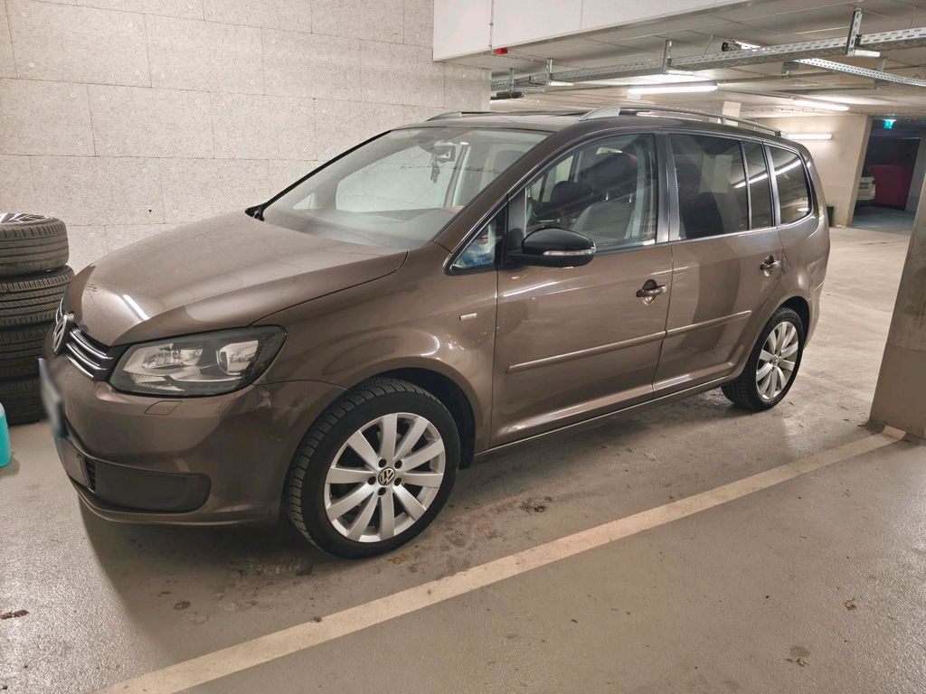Image of Volkswagen Touran