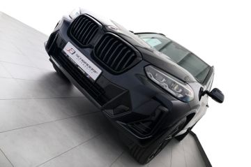 BMW X3 xDrive30d M Sport PANO RFK AHK 20" 1.Hand