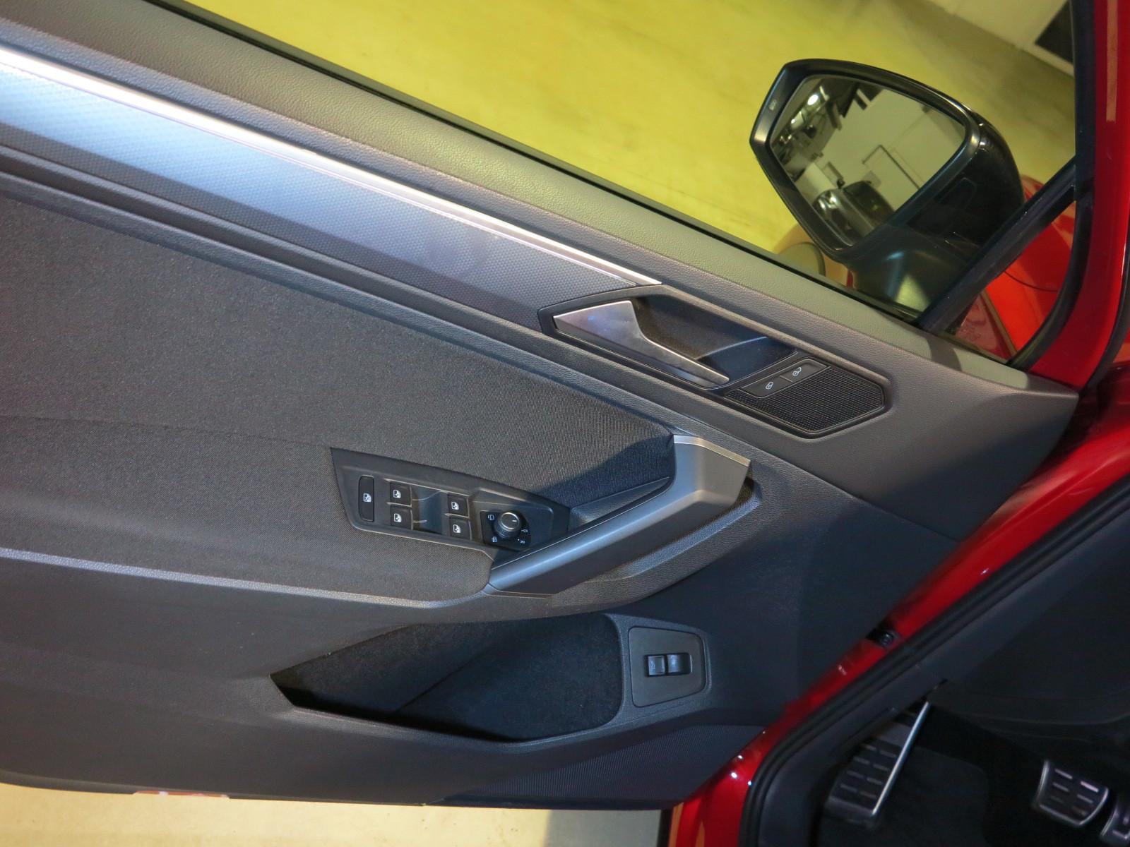 Volkswagen Tiguan 1.5 TSI OPF DSG7 Active AHK Navi Stdhz