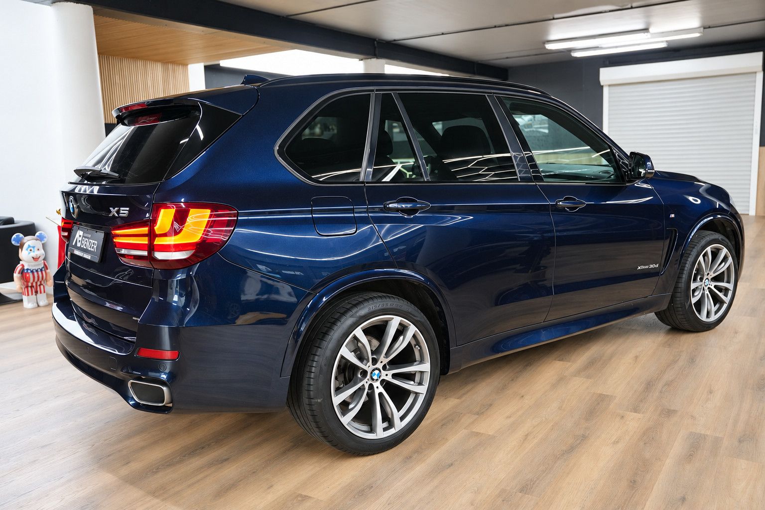 Fahrzeugabbildung BMW X5 xDrive 30d *M-Paket*HUD*Memory*Rückfahrkamera