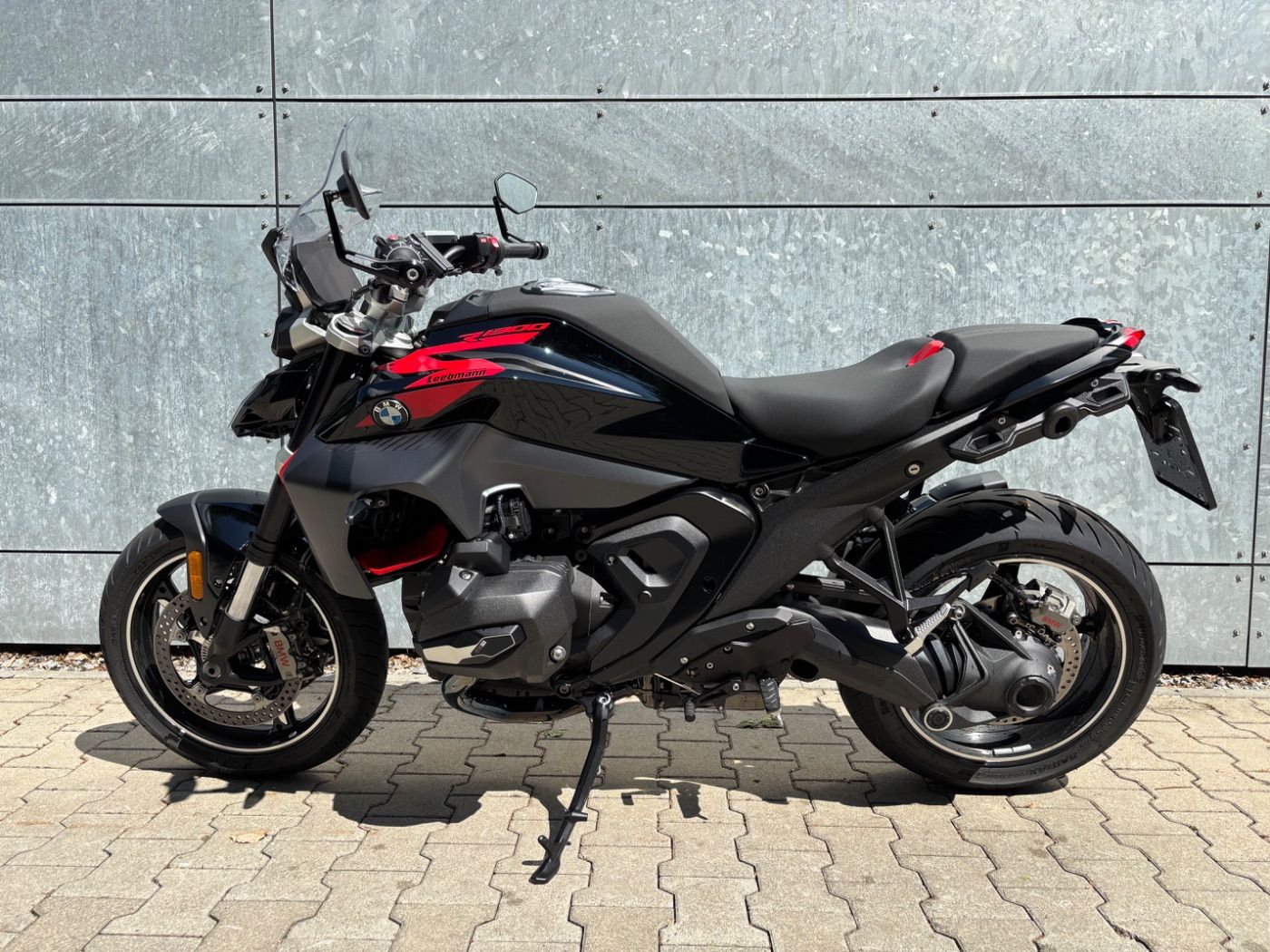 Fahrzeugabbildung BMW R 1300 R Option 719 ASA super Ausstattung