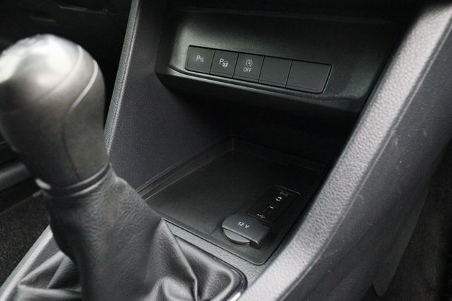 Fahrzeugabbildung Volkswagen Caddy Maxi 2.0 TDI NFZ Sortimo Navi