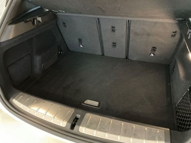 Fahrzeugabbildung BMW X2 sDrive 20d, M Sport Autom. Navi, Sitzheizung