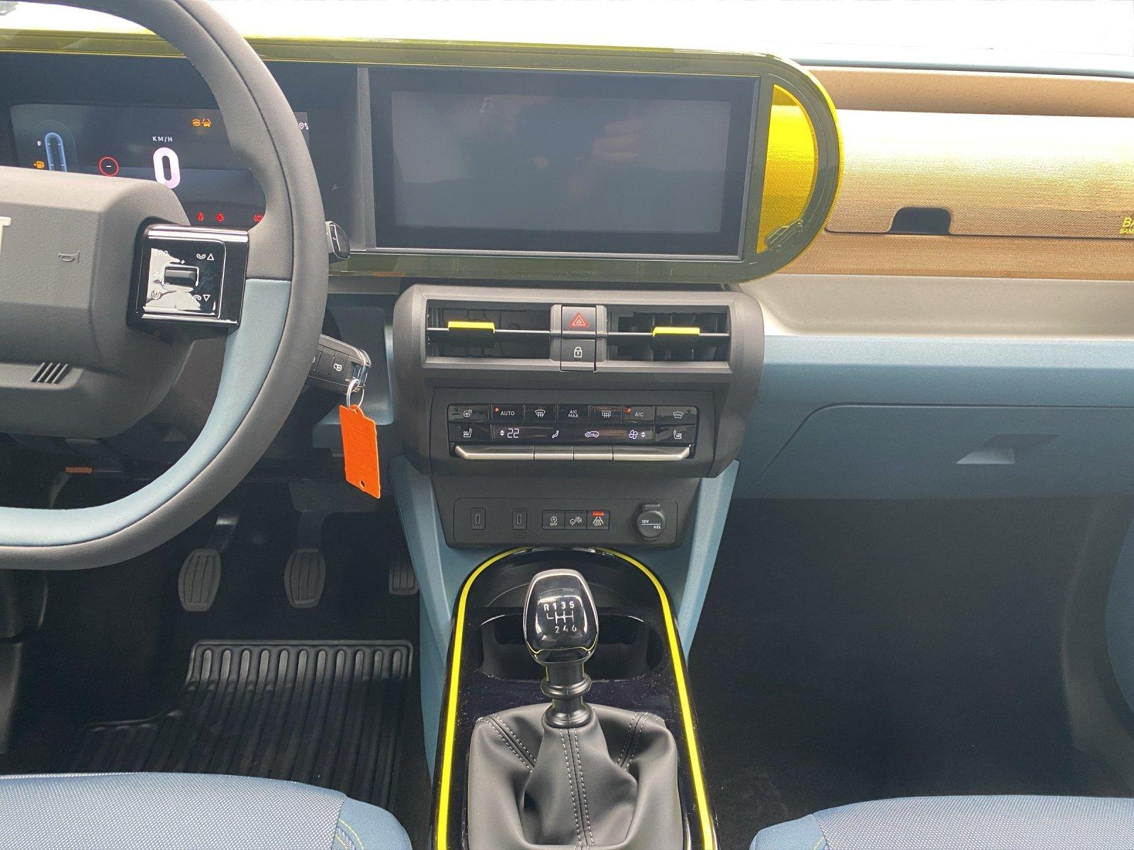 Fiat Grande Panda 1.2 Turbo 74 kW La Prima Kam.+LED+S