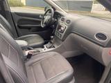 Ford Focus 1,8 Ghia Turnier - Ford Focus: Turnier Ghia