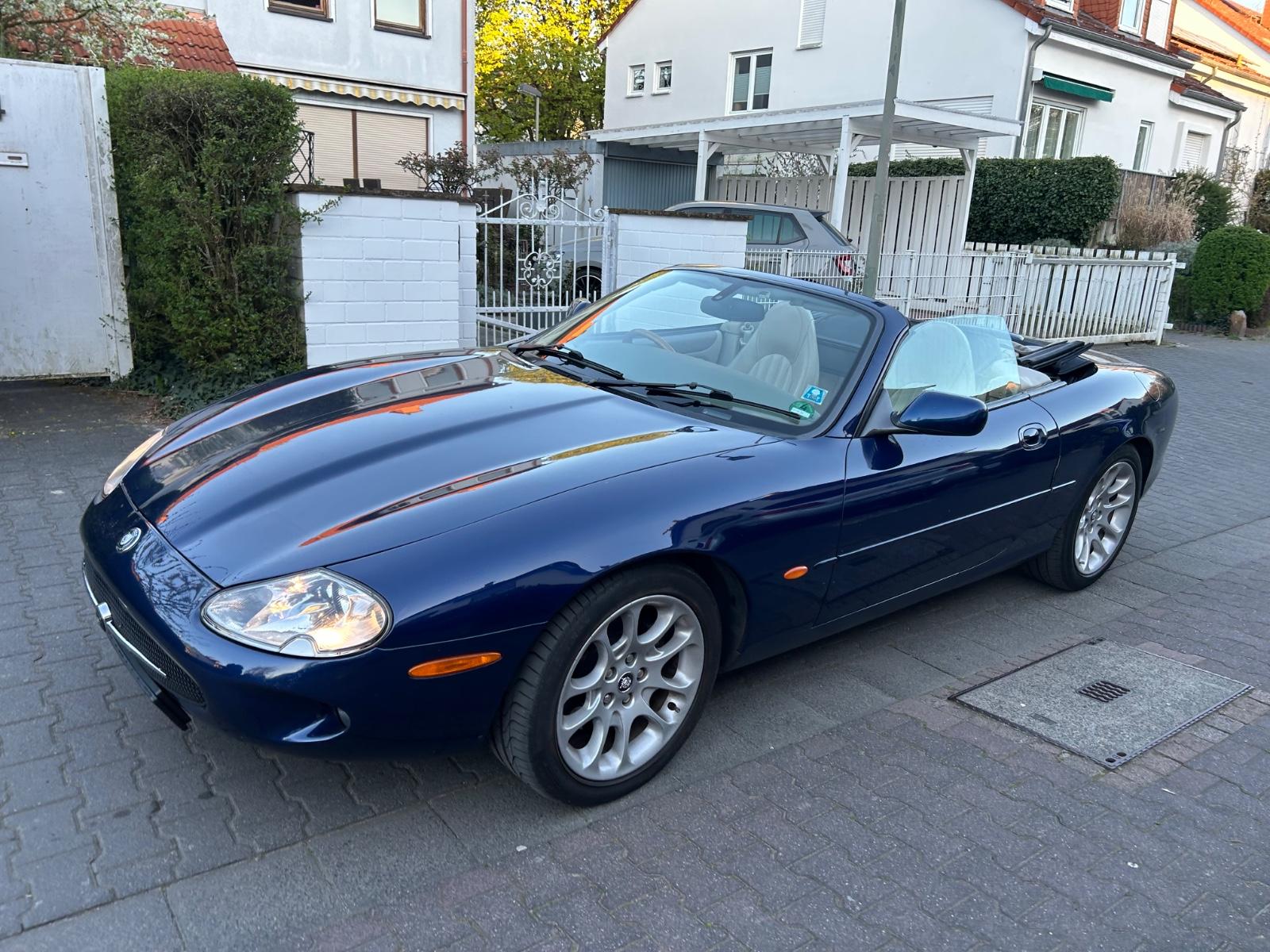 Jaguar XK8 Cabriolet