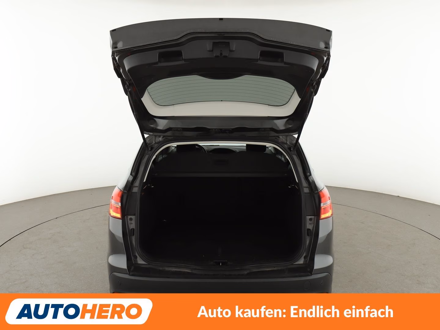 Ford Focus 1.0 EcoBoost Business*NAVI*TEMPO*PDC*KLIMA