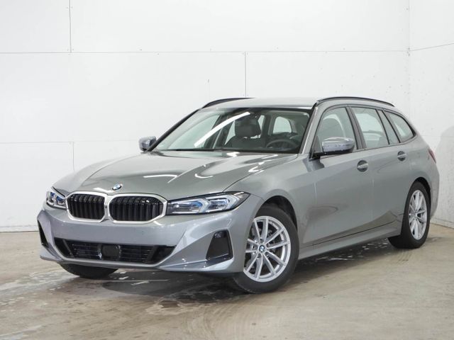 BMW 318i Touring
