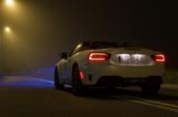Abarth 124 Spider 1.4 MultiAir Turbo Automatik - - Abarth 124 Spider aus 2017