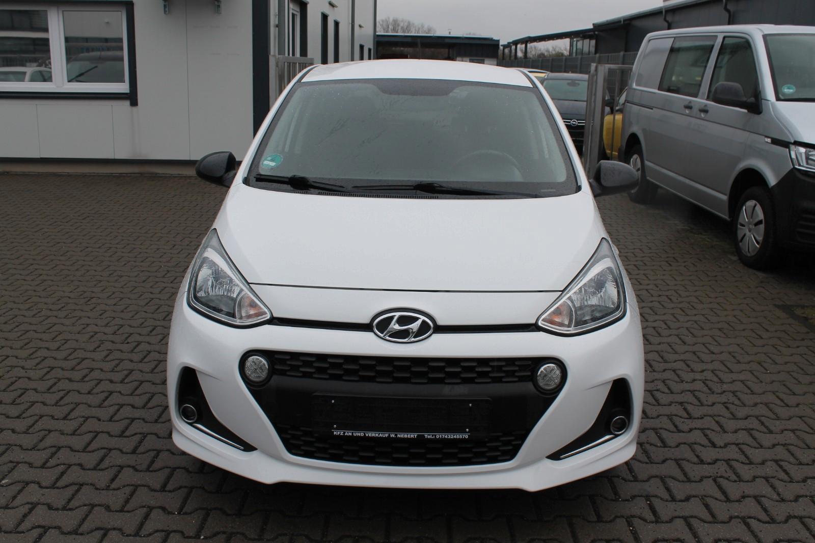 Hyundai i10 YES!*ALU*KLIMA*TÜV+INSP NEU*8 X BEREIFT*