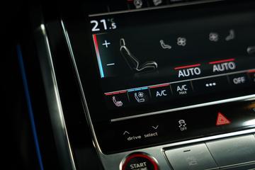 2021 AUDI RSQ8 — миниатюра 33