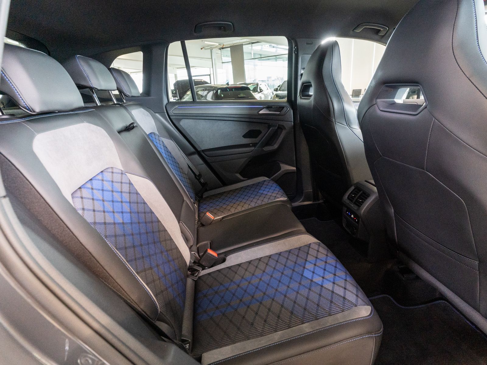 Volkswagen Tiguan - Bild 8