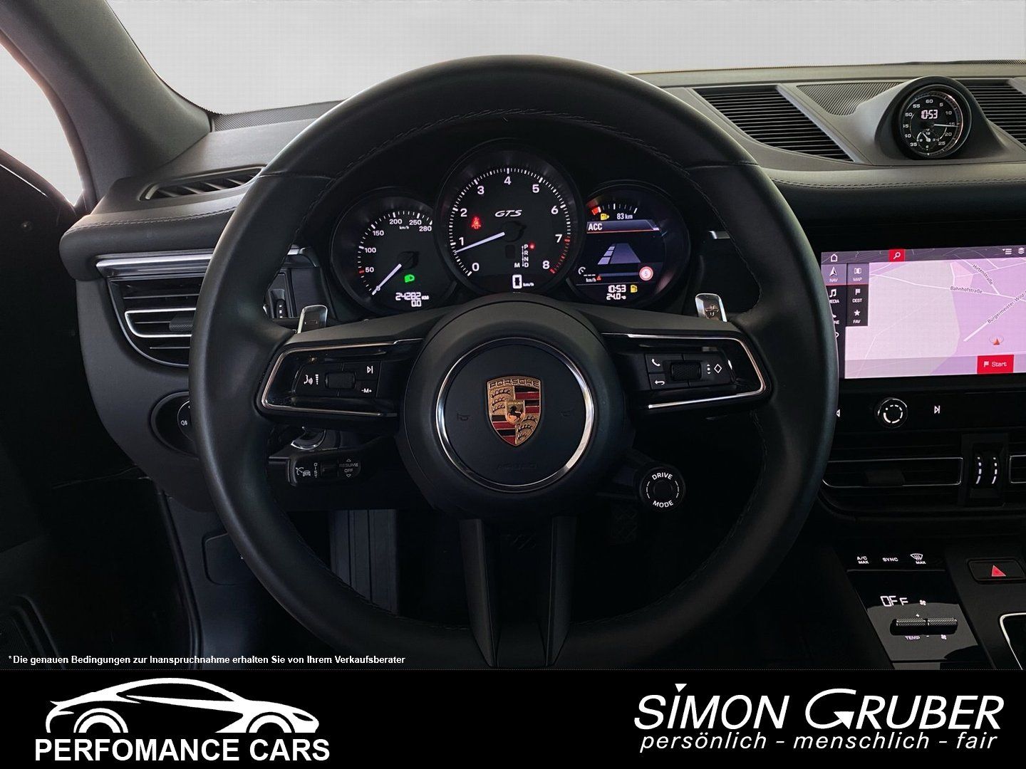 Fahrzeugabbildung Porsche Macan GTS Bose 18Wege Sitzklima Kamera Pano AHK