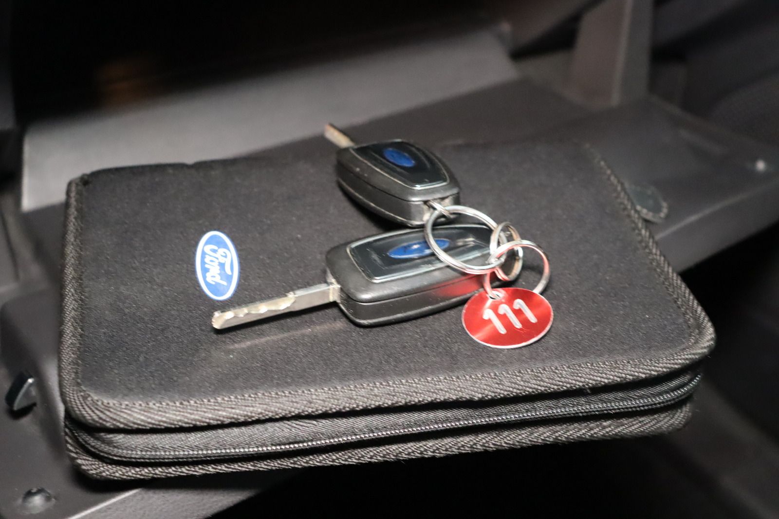 Fahrzeugabbildung Ford Focus 1.0 econetic Turnier Champions League