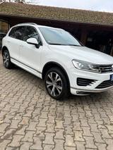 Volkswagen Touareg 3.0 V6 TDI SCR Exclusive BMT Terrain... - Volkswagen Touareg mit Diesel-Antrieb: Alcantara