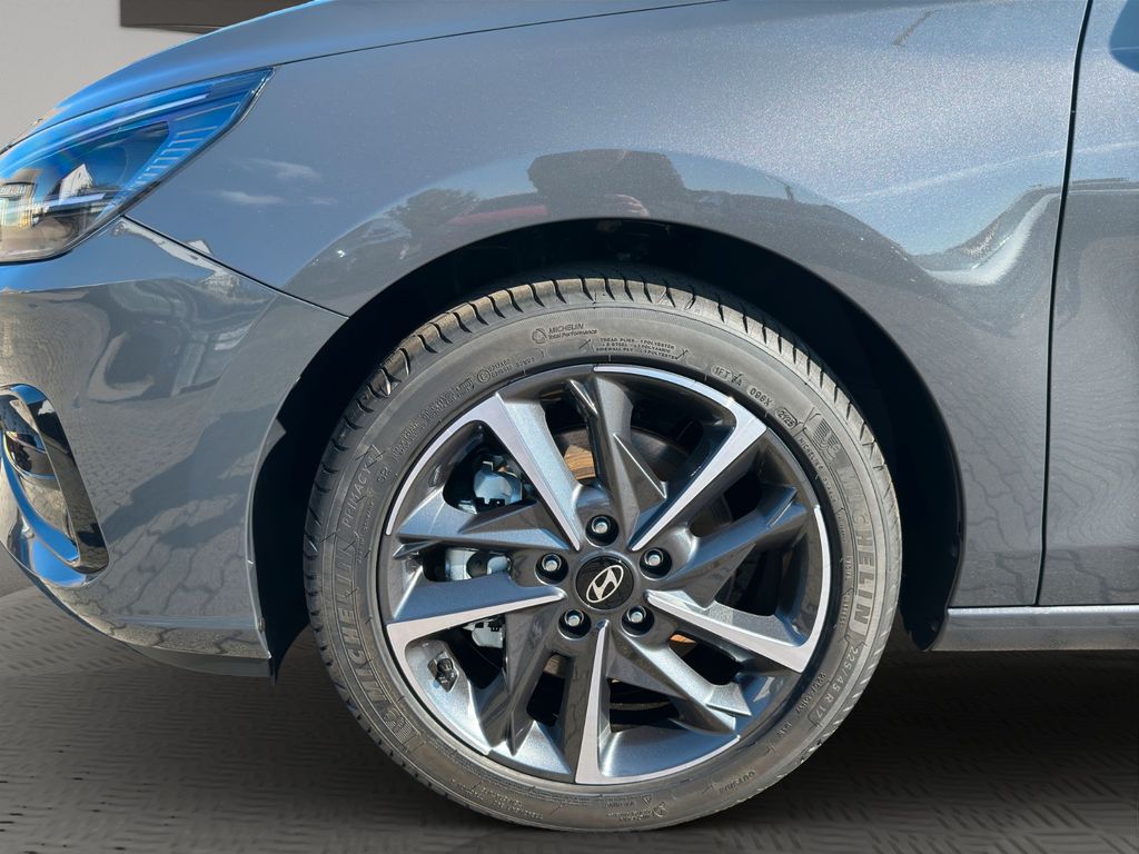 Hyundai i30 1.0 T-GDI ADVANTAGE NAVISITZHZGPDCLED
