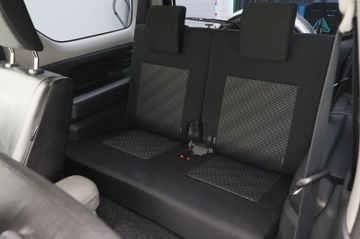 Fahrzeugabbildung Suzuki Jimny 1.3 4WD Automatik