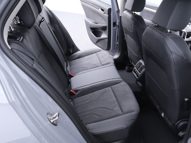 Volkswagen Golf - Bild 9